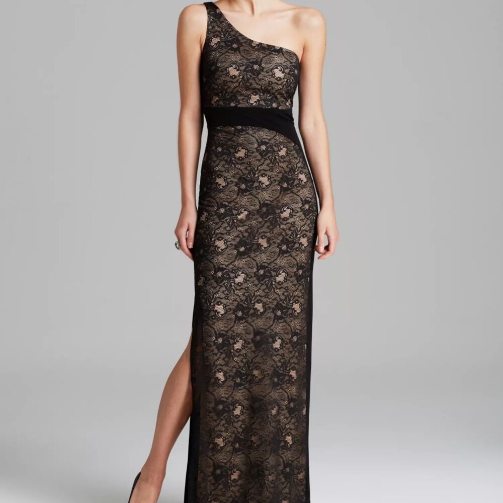 Laundry by Shelli Segal One Shoulder Stretch Lace Gown